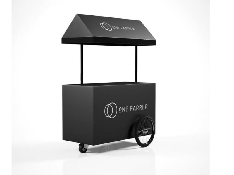 Canopies and decorative wheels on sampling cart