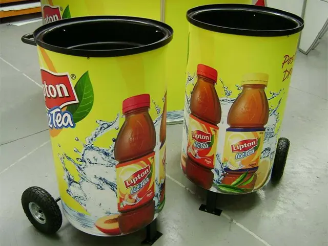 Merchandising Carts for the Beach