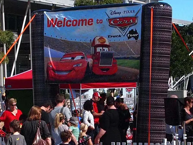 Outdoor Tower Displays