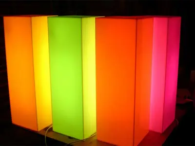 Opal Illuminated Display Plinths