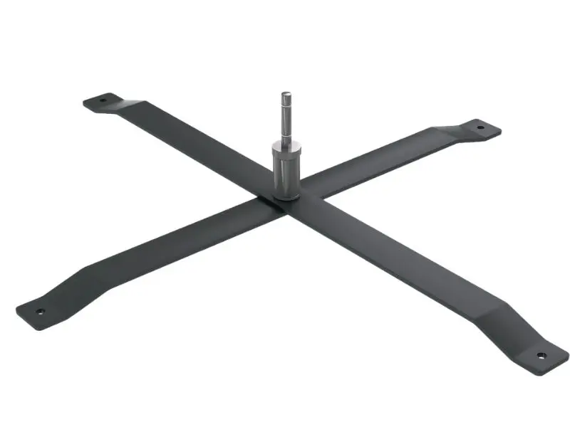 Steel cross feet base for a flag pole