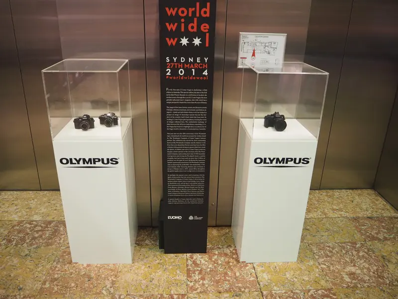 Plinths and plinth kits