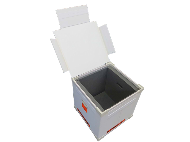 Custom Built Protective Road Case for Plinth Showcase