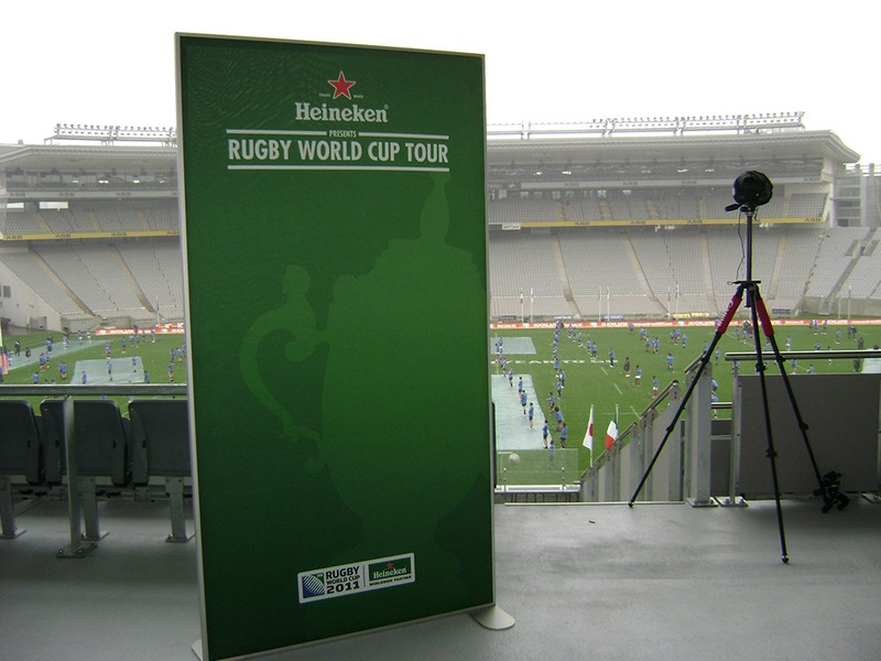 outdoor-brandframe-block-out-graphics
